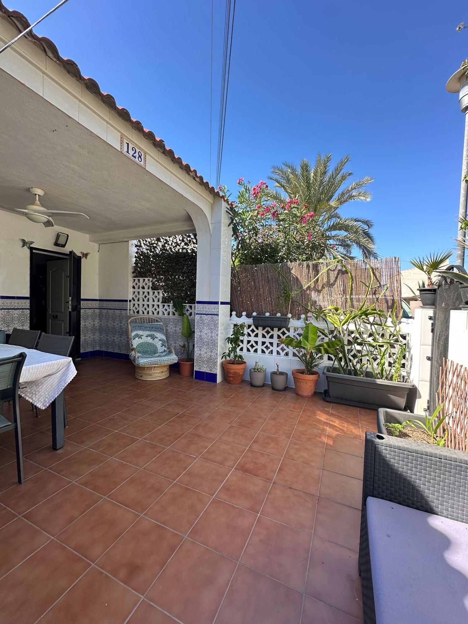 Chalet adosado en Calle Urano, 128, La Siesta - El Salado - Torreta - Foto 3