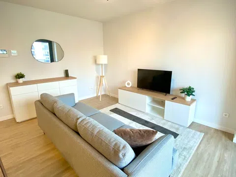 Piso en calle Juan Caturla Gosálvez, 4