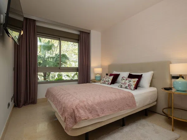 Piso en Avenida Don Jaime de Mora, 3, La Carolina-Guadalpín - Foto 17