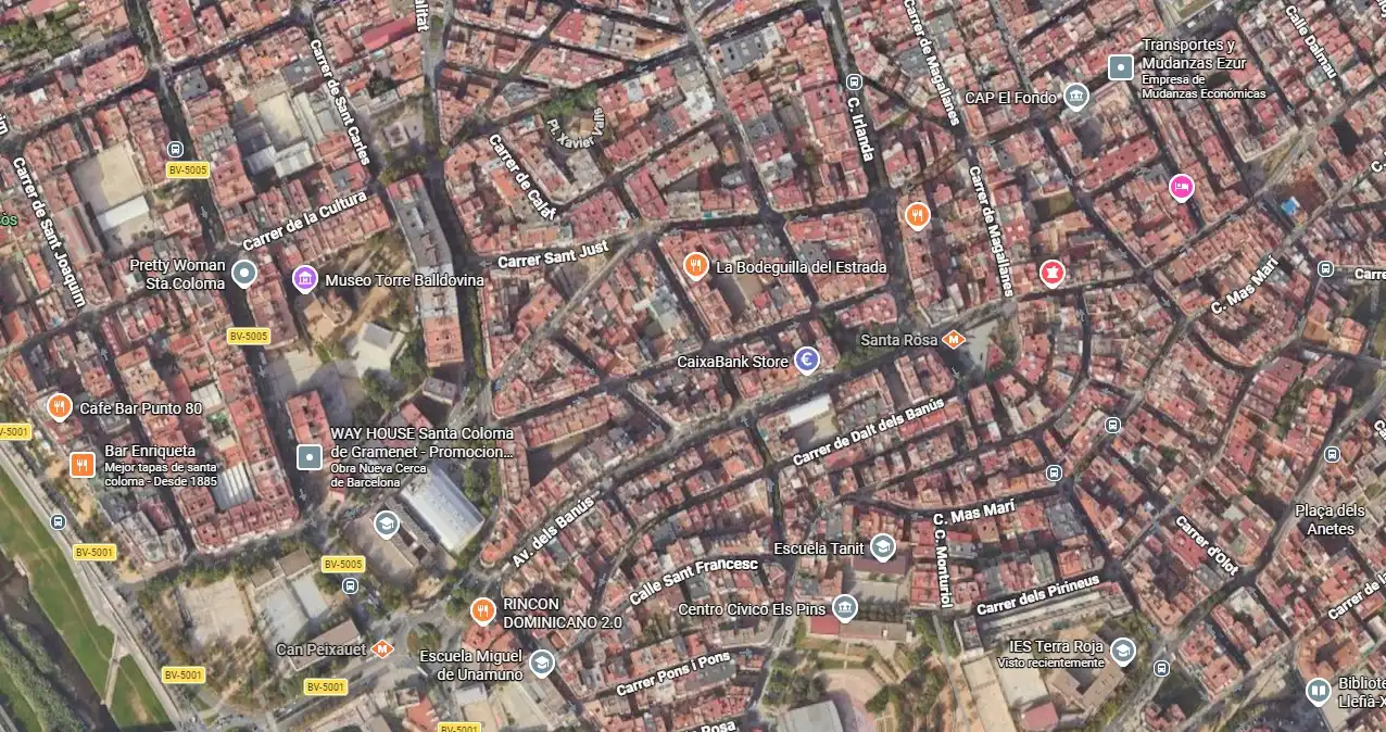 Casa adosada en Santa Coloma de Gramenet - Foto 3