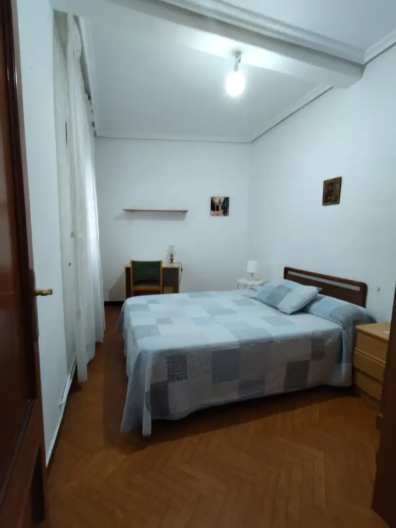 Apartamento en  Calle de Tirso de Molina 4 - Foto 5