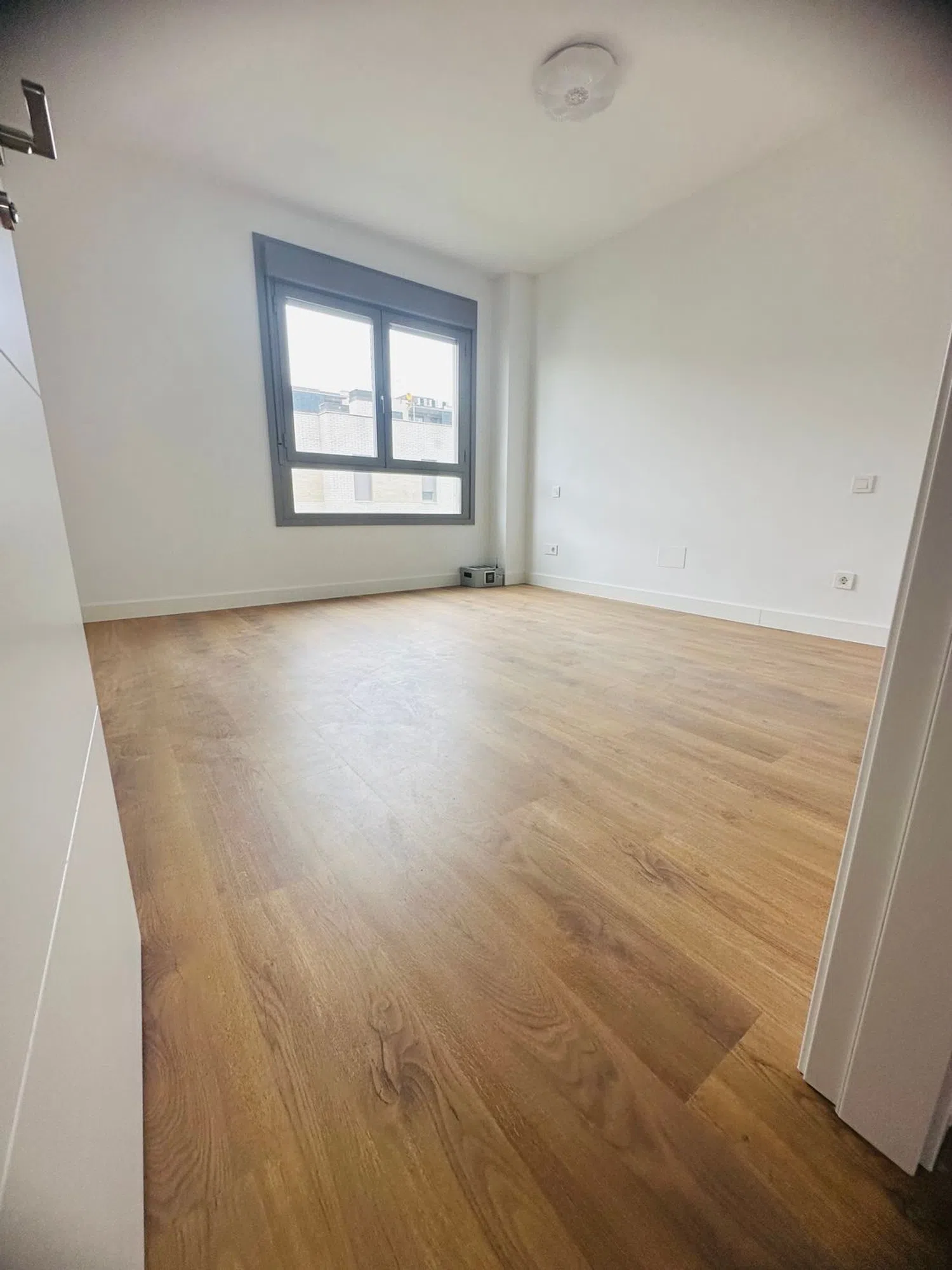 Chalet pareado en calle Valle del Paular, 60 V - Foto 5