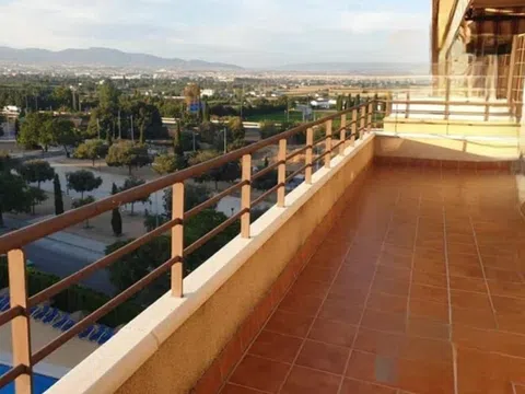 Ático en avenida de Pampaneira, 13