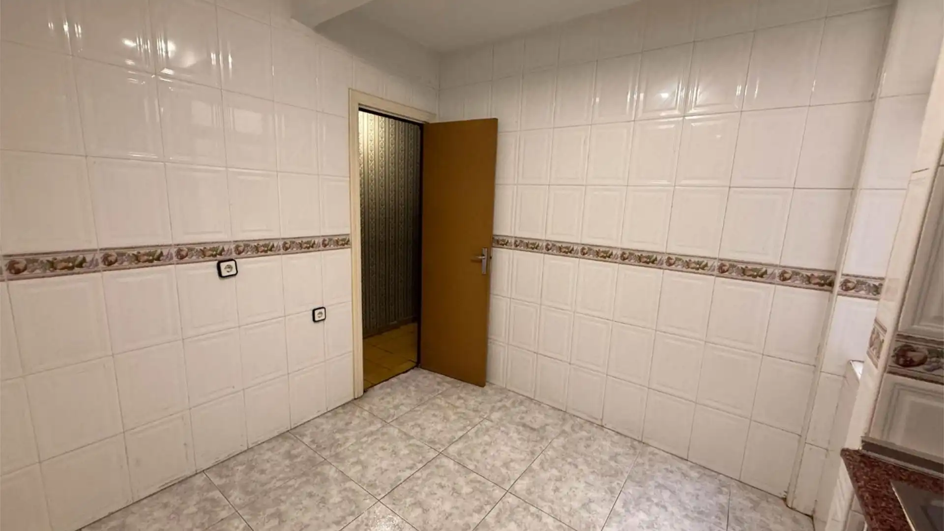 Piso en  Calle del Marqués de Comillas 30 - Foto 9