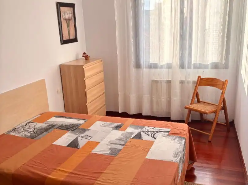 Piso en  Calle Pancho Cossío 7 - Foto 2