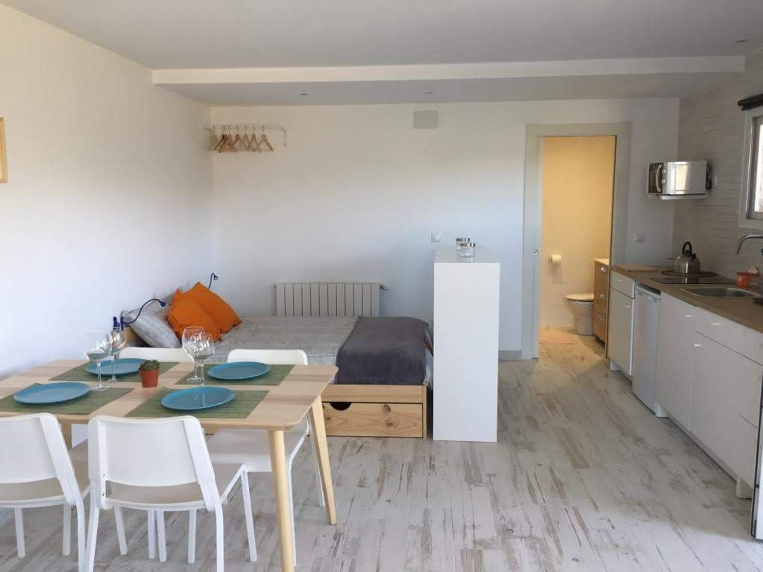 Alquiler de estudio en Soto de la Marina - Foto 1