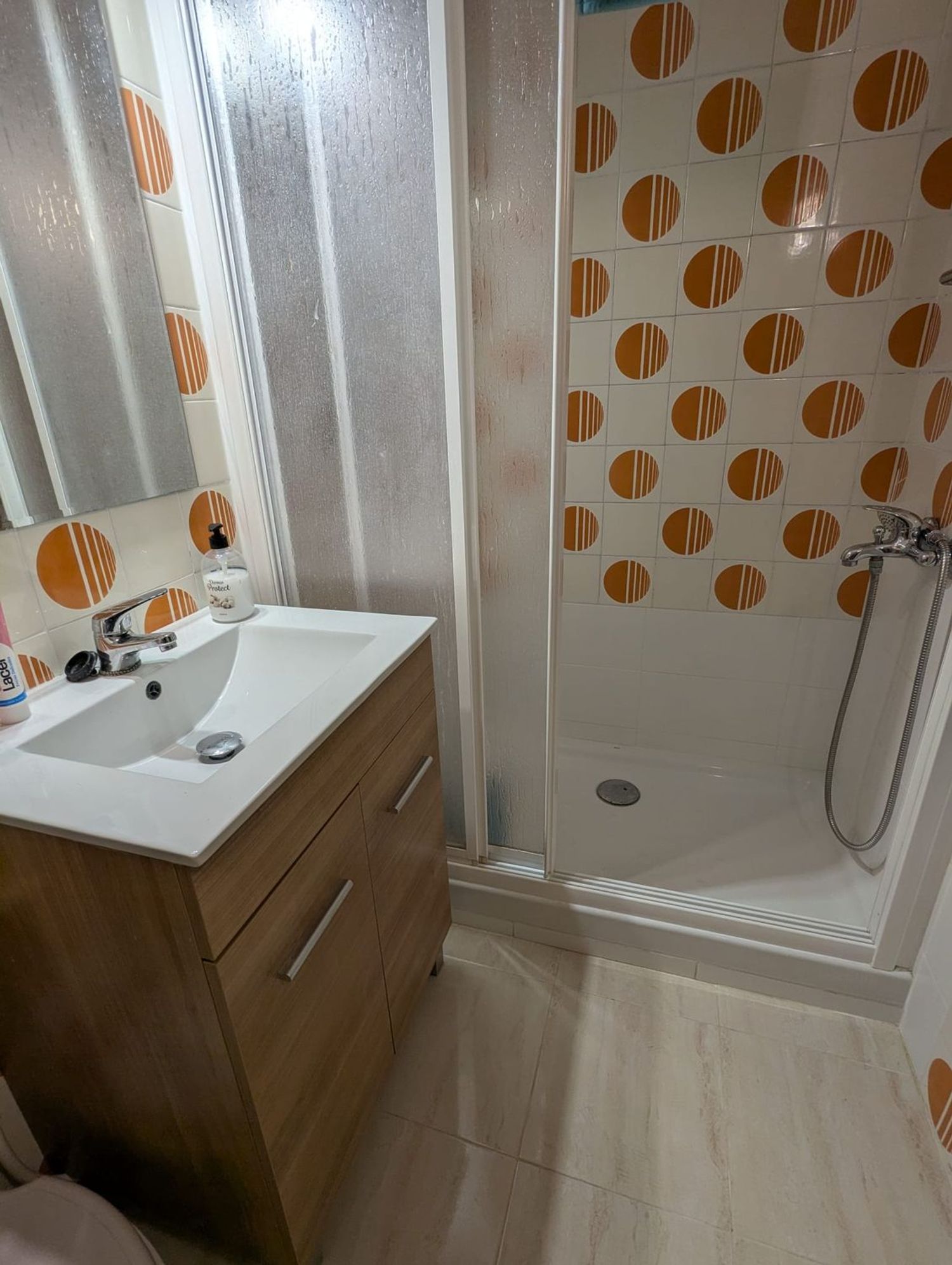 Piso en calle de Lluís Companys, 82 - Foto 16