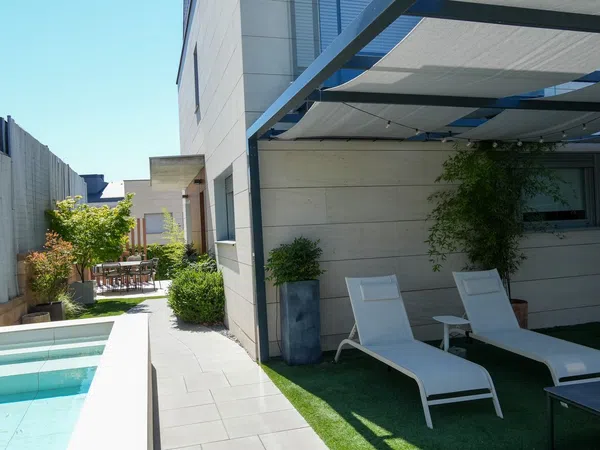 Chalet pareado en Valenoso, Valenoso - Foto 1