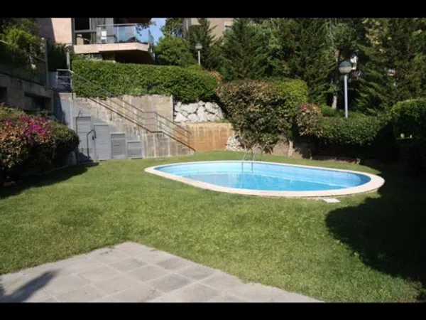 Estudio en calle de Collserola, 53 x