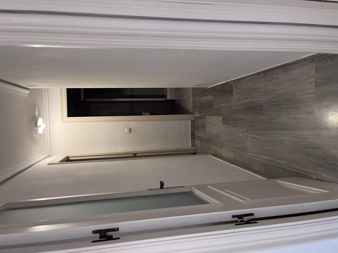 Piso en  Calle Diego Angulo Íñiguez 9 - Foto 8