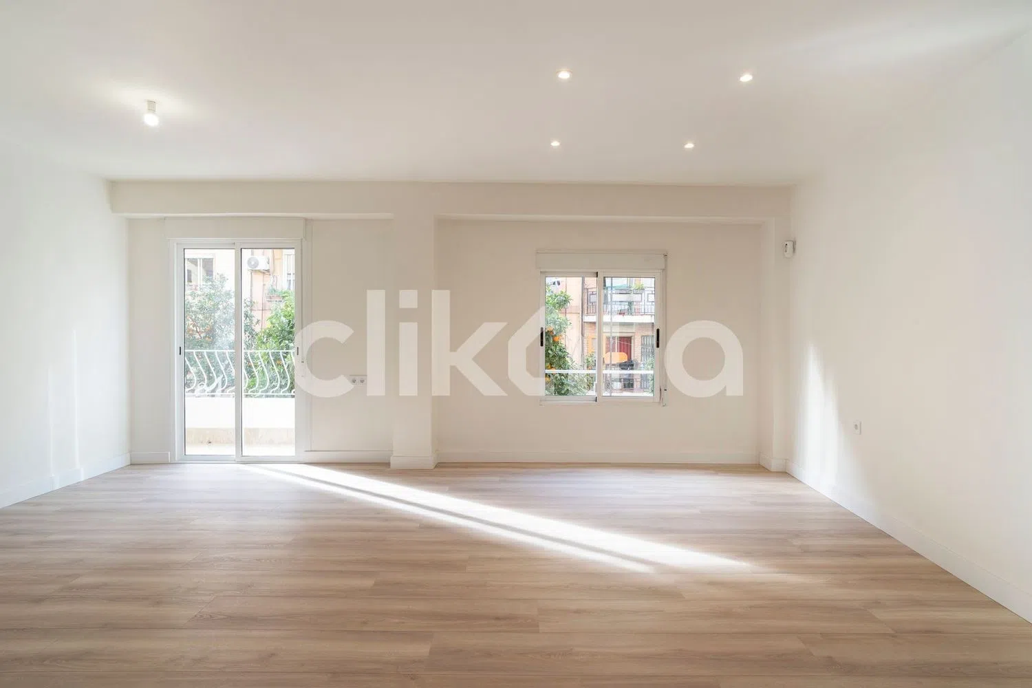 Piso en calle de Sant Joan de la Penya - Foto 3