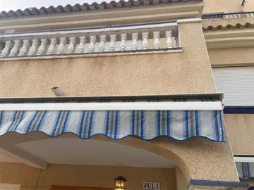 Casa adosada en  Carrer Colombia 100 - Foto 13
