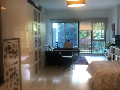 Estudio en avenida de Manoteras, 38