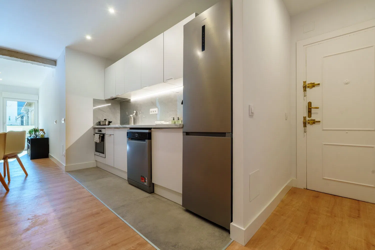 Piso en avenida Donostiarra, 24 - Foto 3