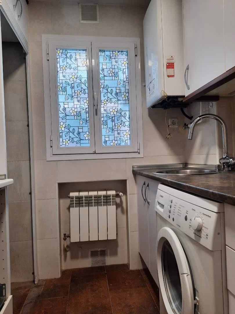 Piso en  Calle de San Restituto 8 - Foto 8