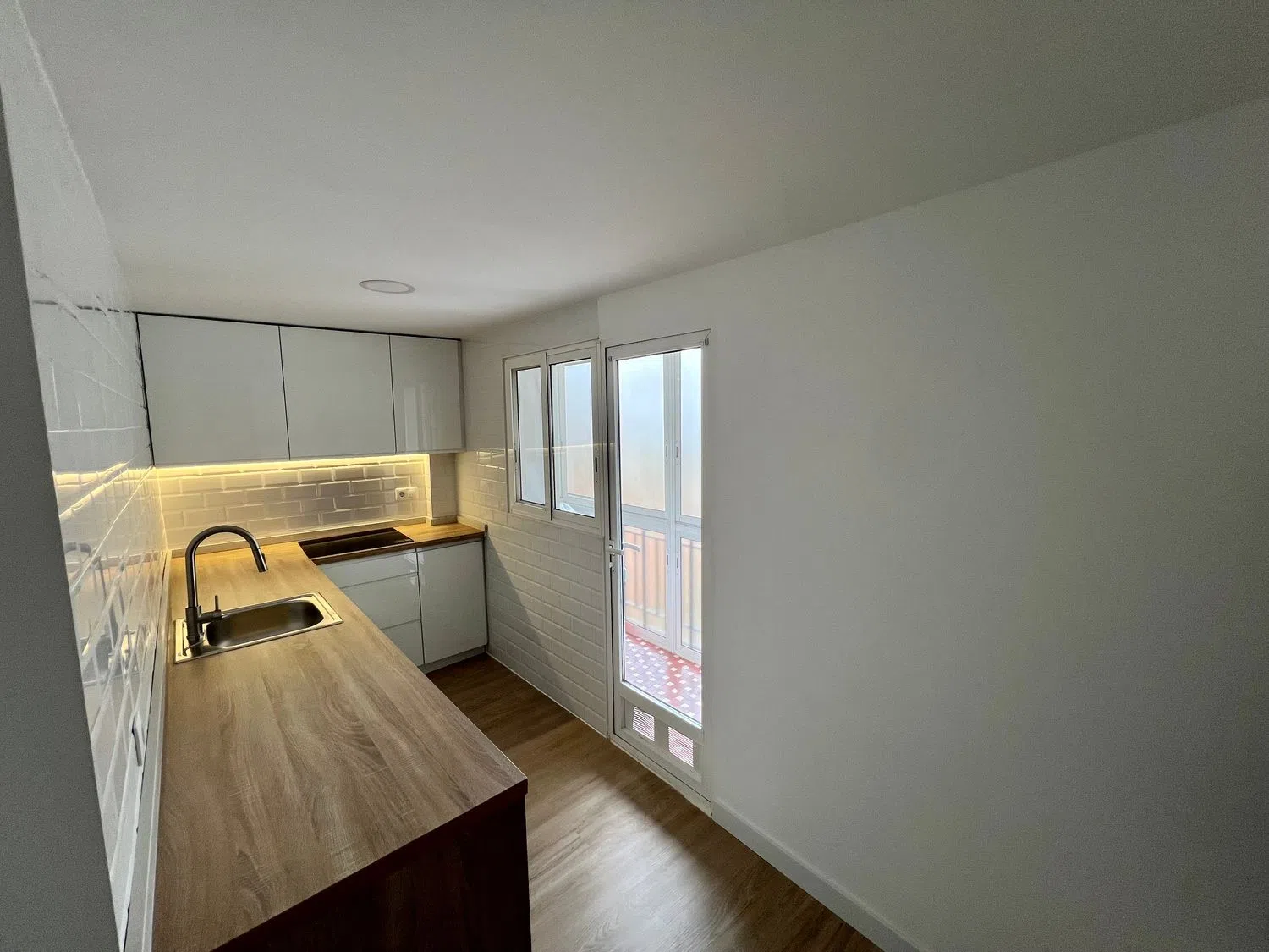 Piso en La Constitución - Canaleta - Foto 1