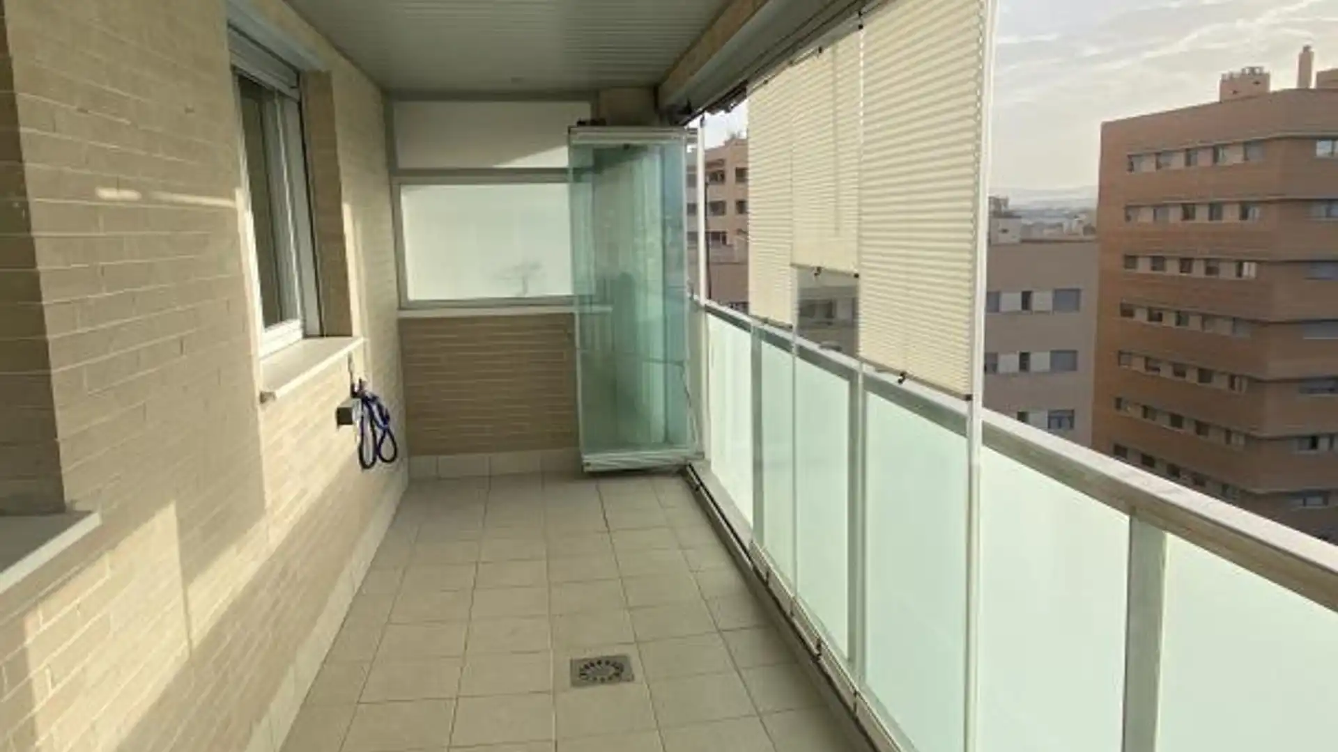 Piso en  Plaza Catedrática Asunción Linares 1 - Foto 7