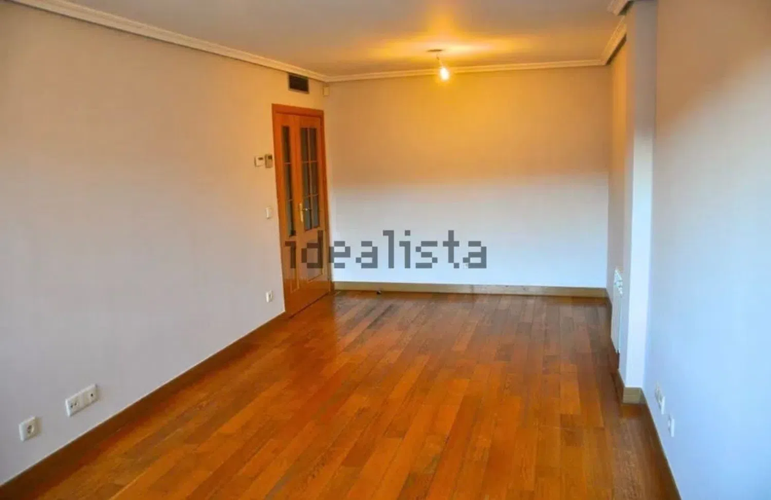 Piso en calle de la Bahía de Santander, 85 - Foto 1