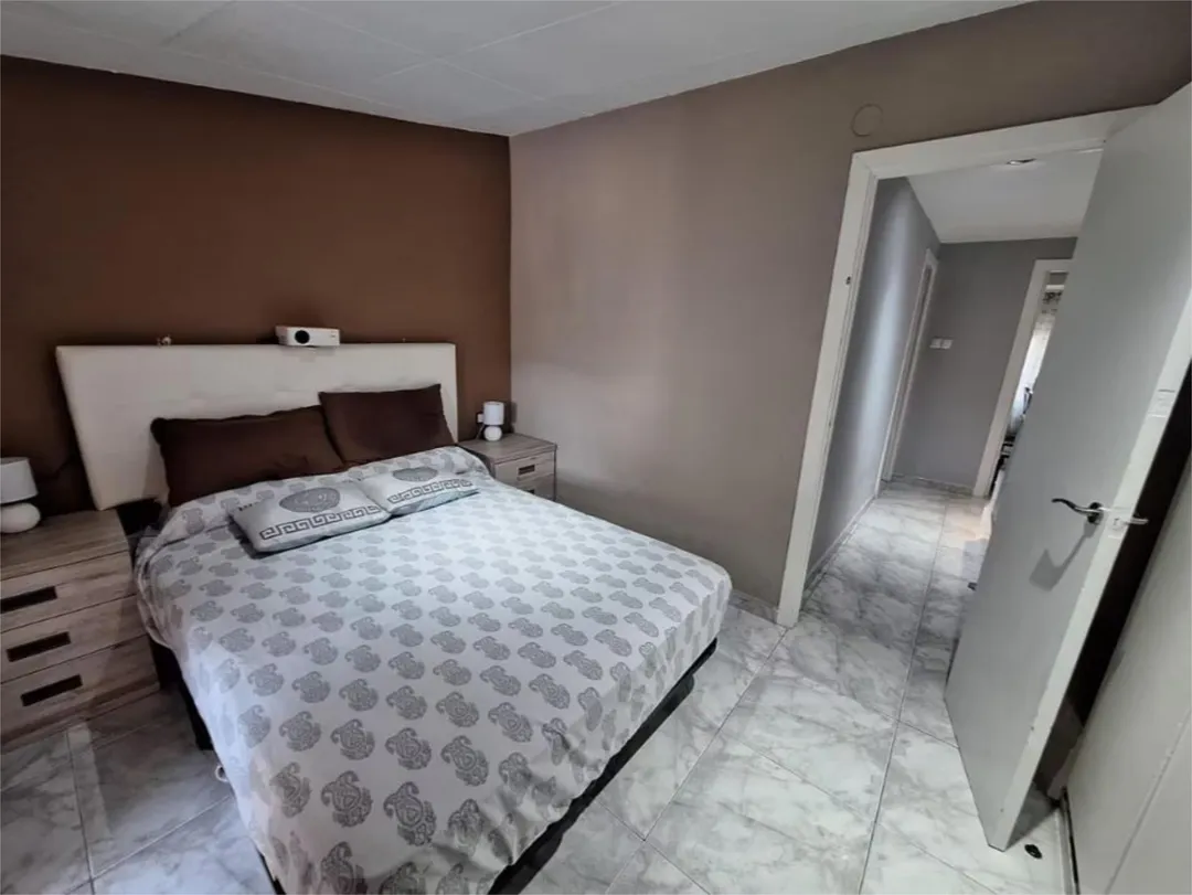 Casa adosada en  Carrer de Còrdova 242 - Foto 18