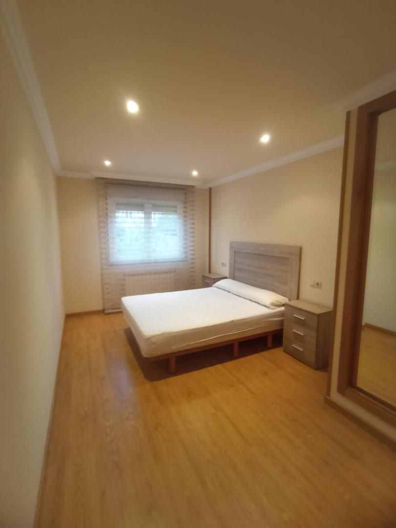 Piso en  Rúa do Cruceiro de Sar 52 - Foto 2