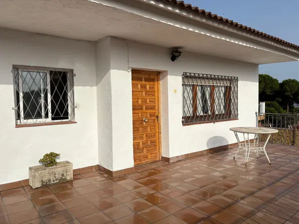 Casa o chalet independiente en Calle Arbúcies, 26, Els Pinars - Foto 24
