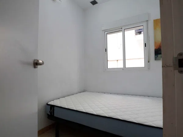 Piso en Calle Antonio Prieto s/n, Zofío - Foto 6