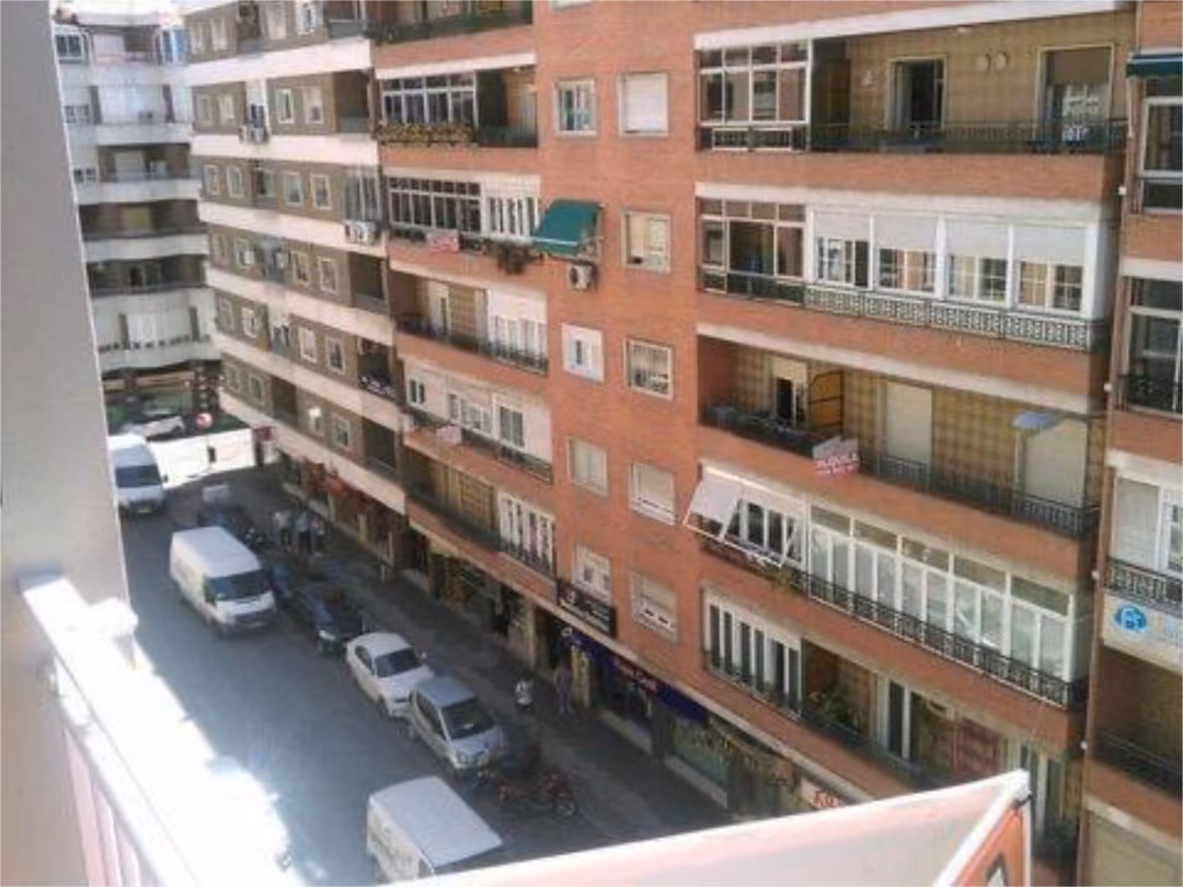 Piso en Camino Ronda - Foto 2