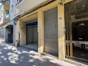 Local comercial en  Carrer de la Cooperativa - Foto 2