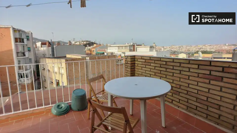 Piso en  Barcelona Capital - Foto 9