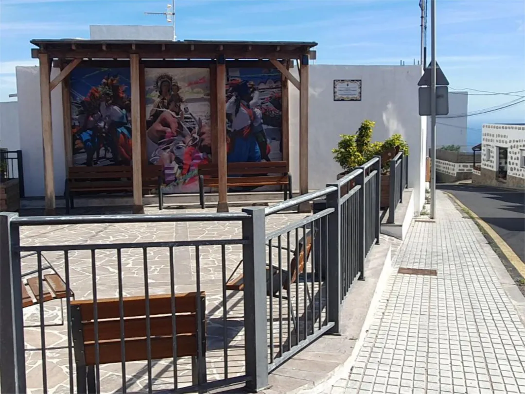 Casa adosada en  Calle el Llano 13 - Foto 3