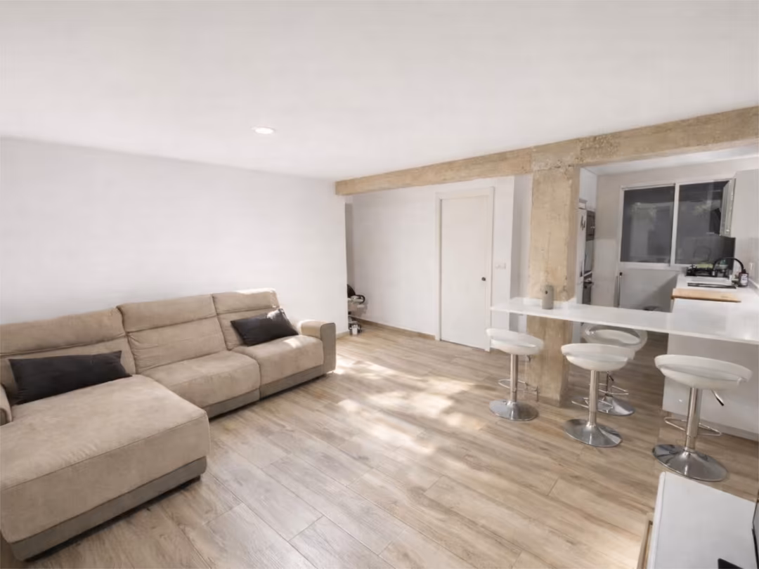 Piso en  Carrer del Plus Ultra 34