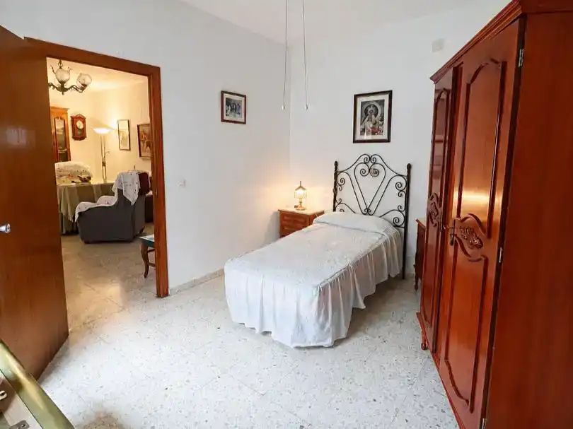 Casa adosada en Valencina de la Concepción - Foto 4