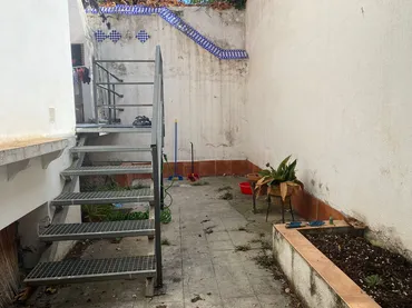 Planta baja en  Carrer de Lleó 53 - Foto 9