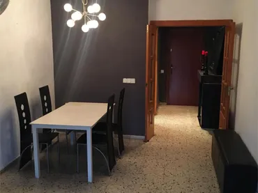 Piso en  Calle de Monóvar 1 - Foto 8