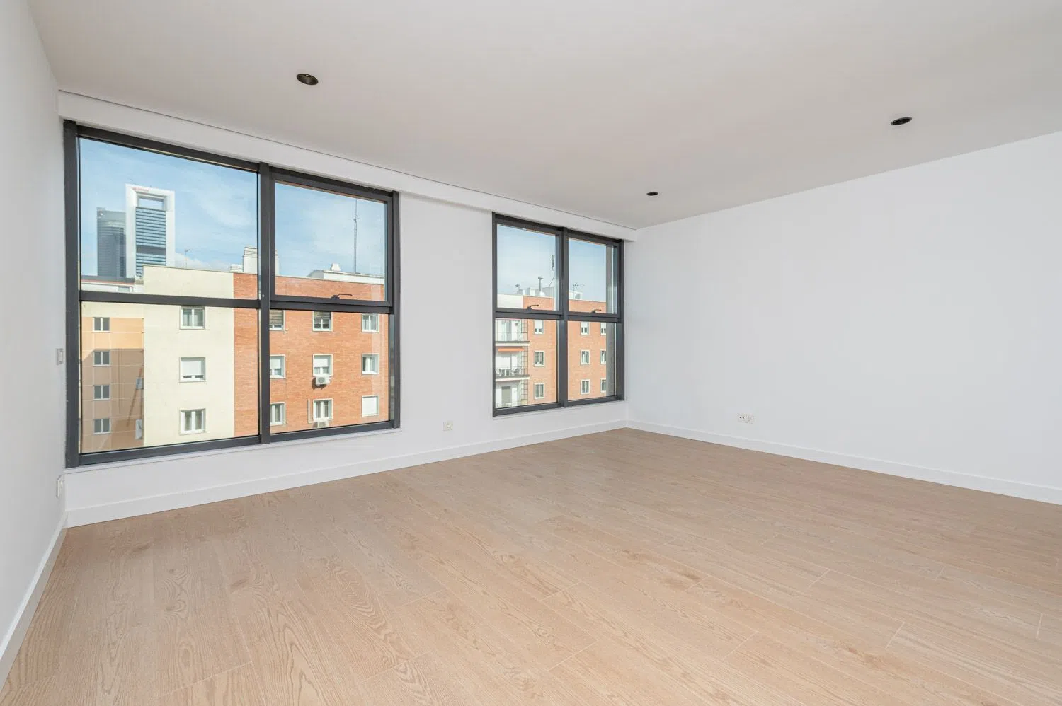 Estudio en paseo de la Castellana - Foto 4