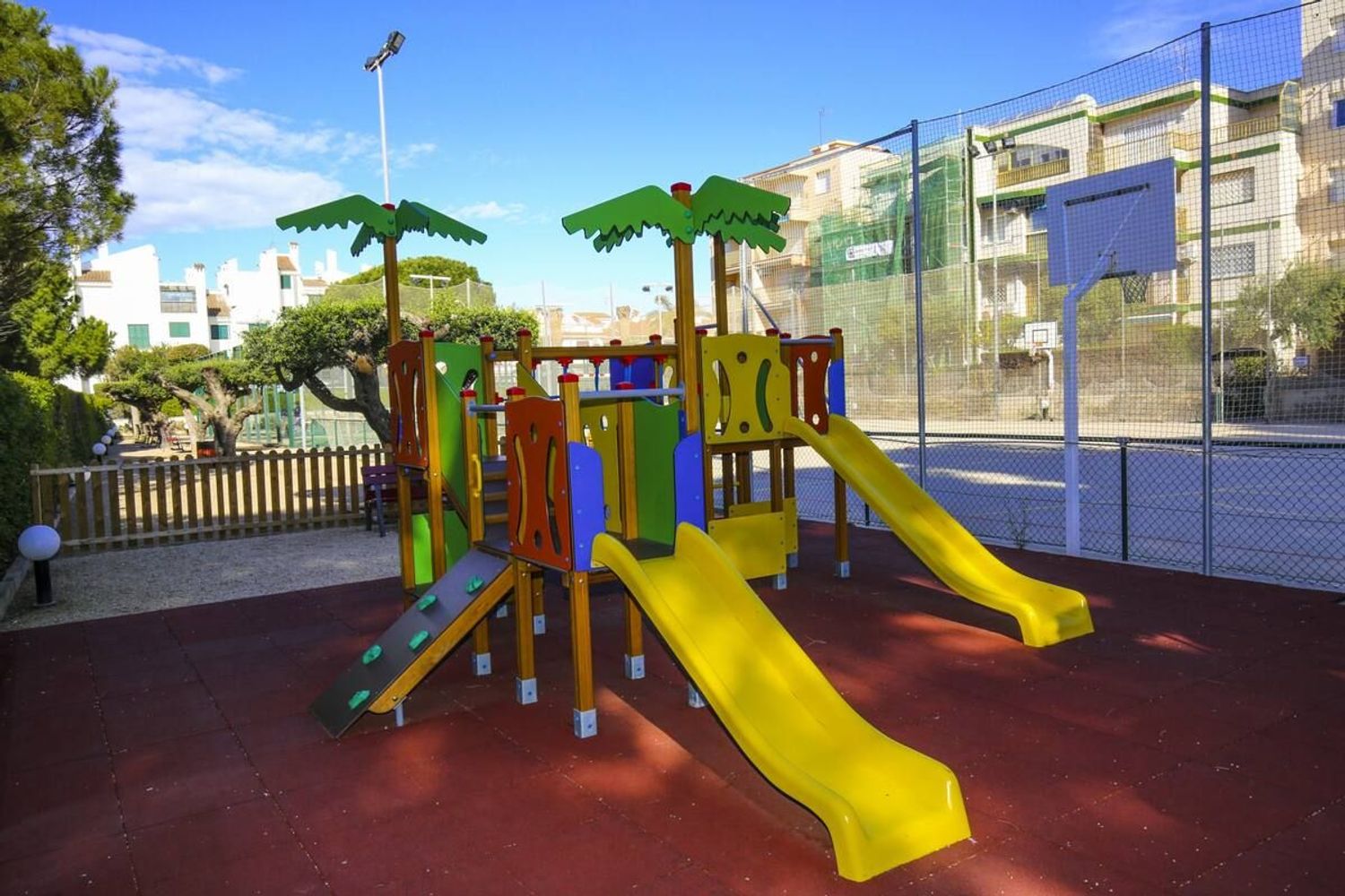 Chalet pareado en Avenida del Sol, 22 - Foto 4