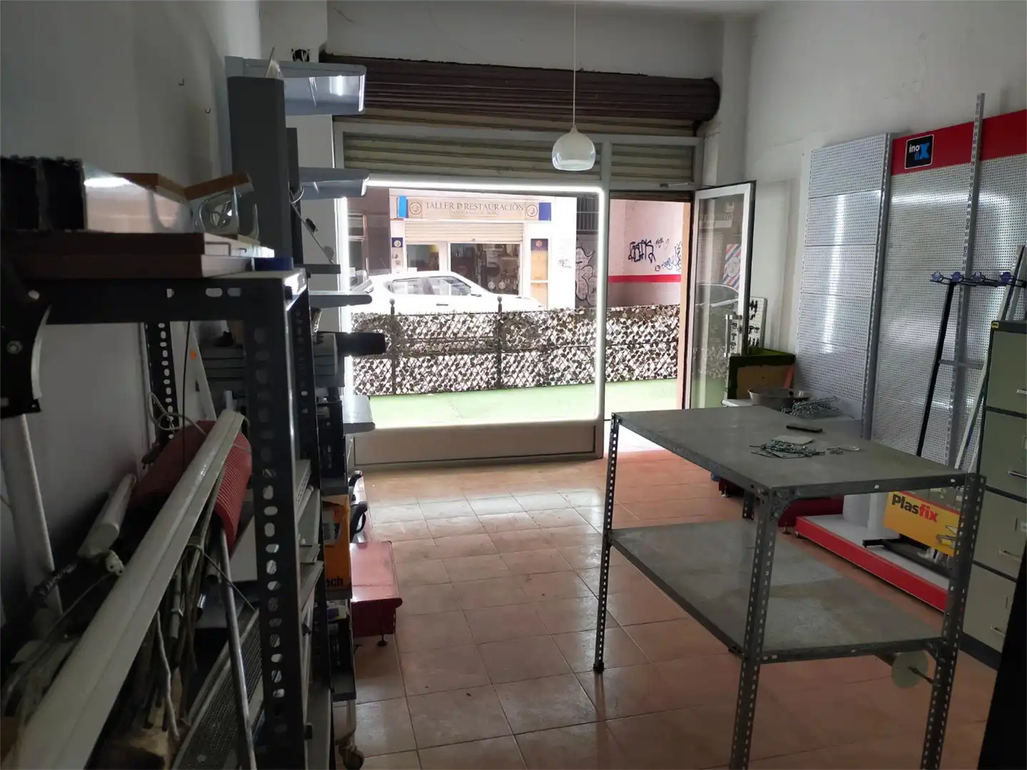 Local comercial en  Calle Pintor Zuloaga 23 - Foto 4
