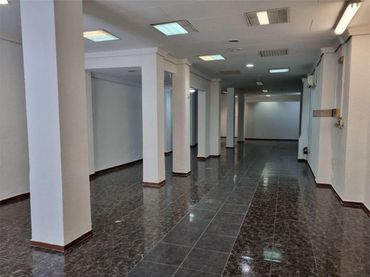 Local comercial en  Avinguda de Sant Josep de la Muntanya 11 - Foto 9