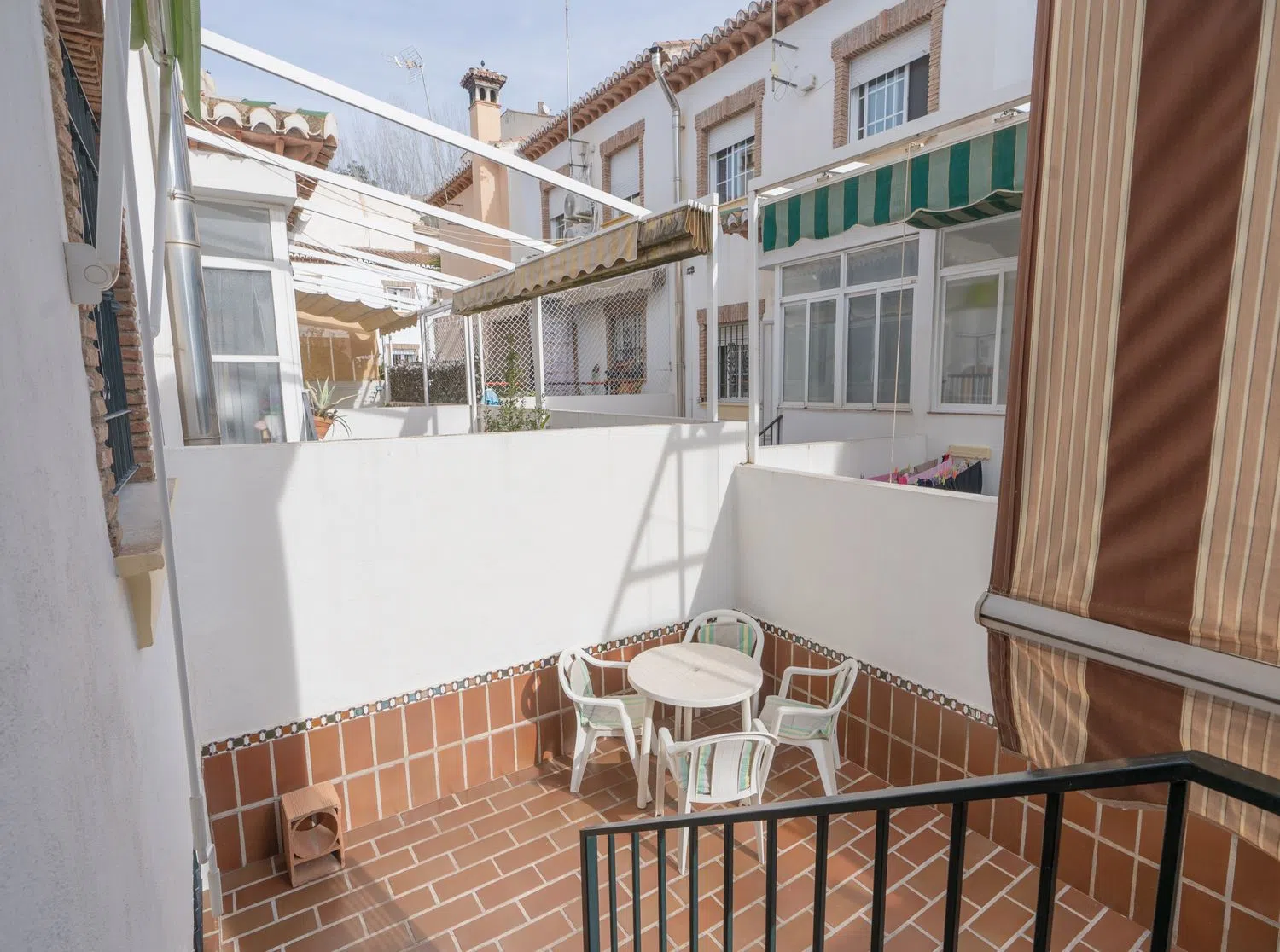 Chalet adosado en calle Magnolio, 29 - Foto 4
