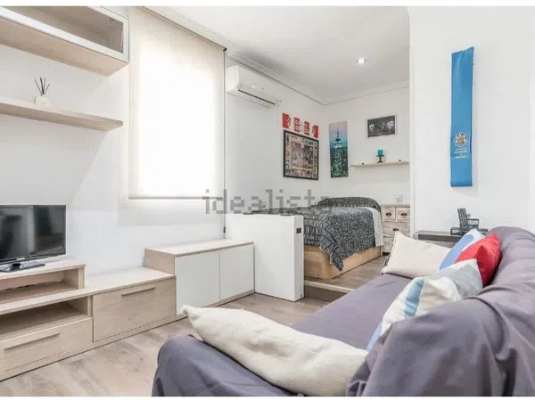 Piso en calle de Barbieri, 12