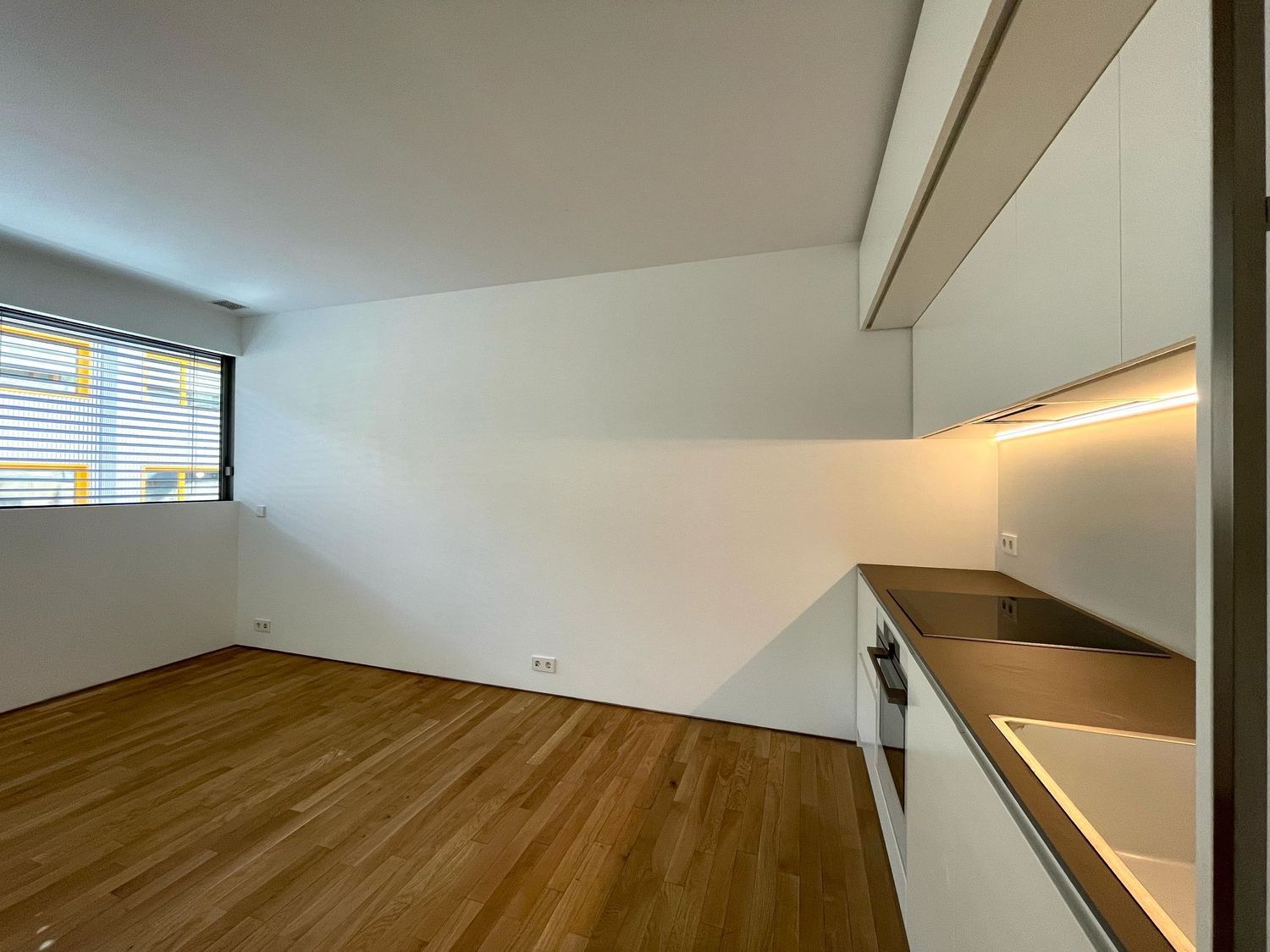 Estudio en calle de Javier Ferrero, 9 -13 - Foto 7