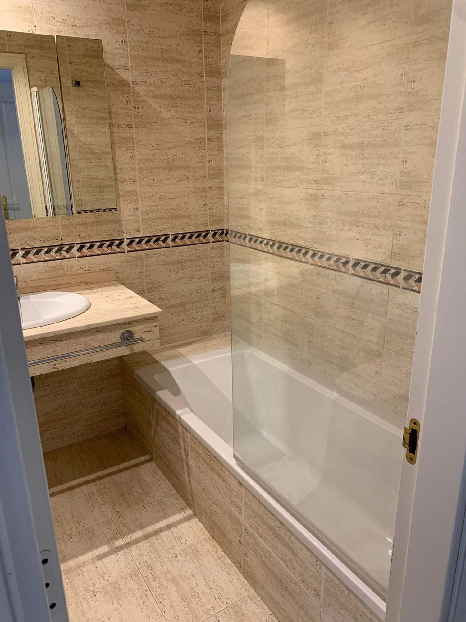 Piso en calle Señorío Gonzaga, 3 - Foto 3