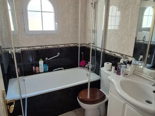 Casa o chalet independiente en Calle Panticosa, 4, Zona Lago - Los Almendros - Foto 21