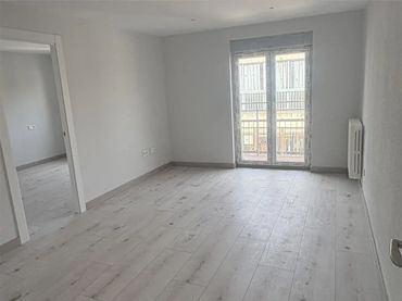 Piso en calle Paseo Canalejas 75-77 - Foto 1