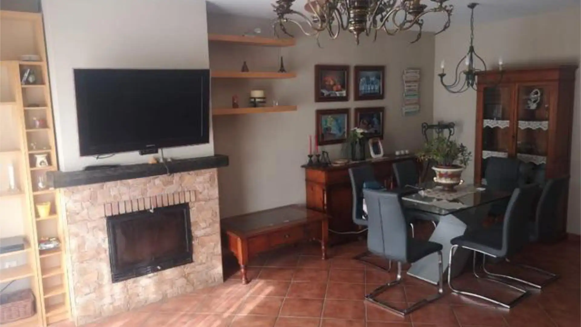 Chalet en Las Lagunas - Foto 1