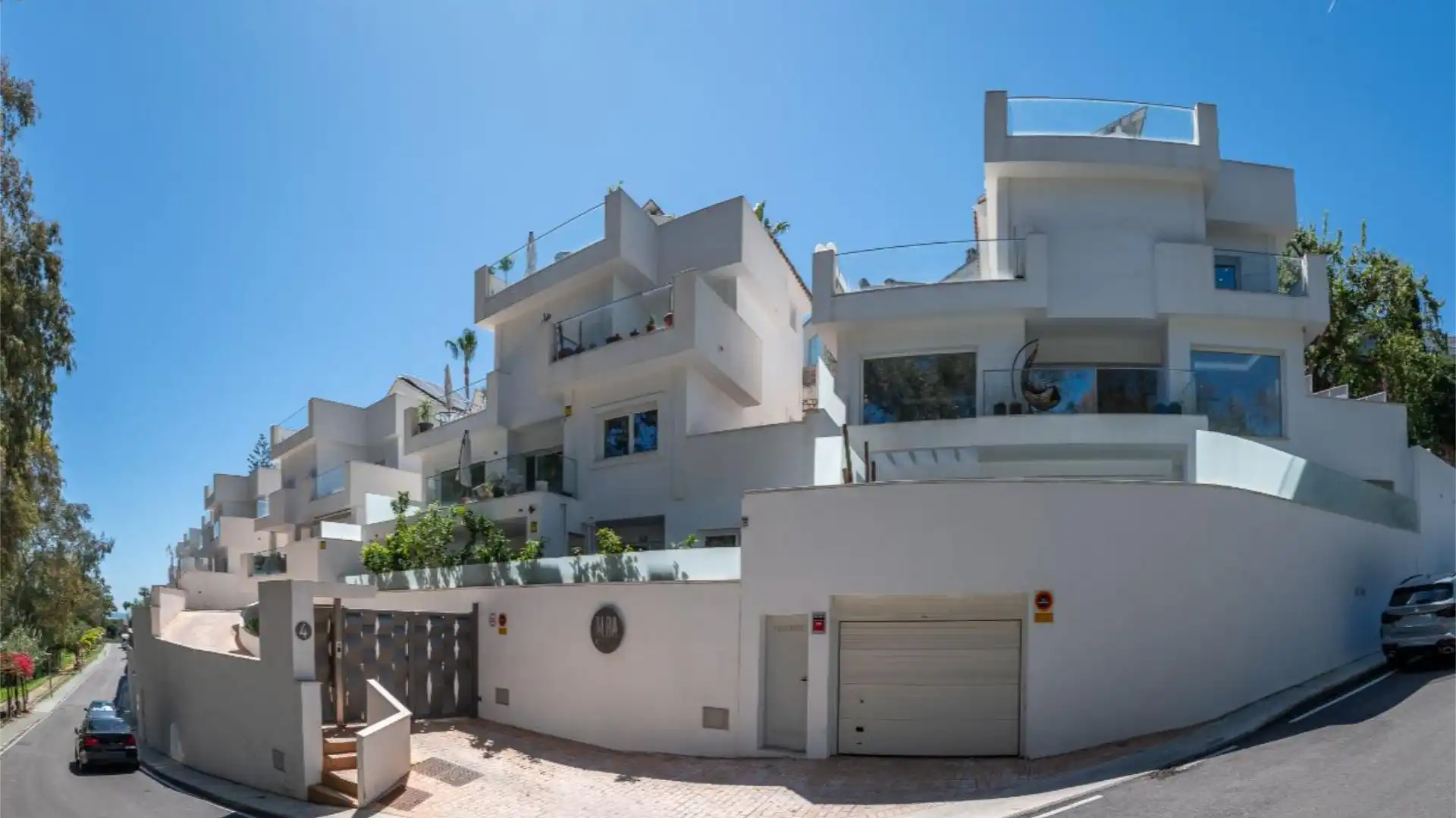 Chalet en  Calle Maestro Segovia 2 - Foto 2