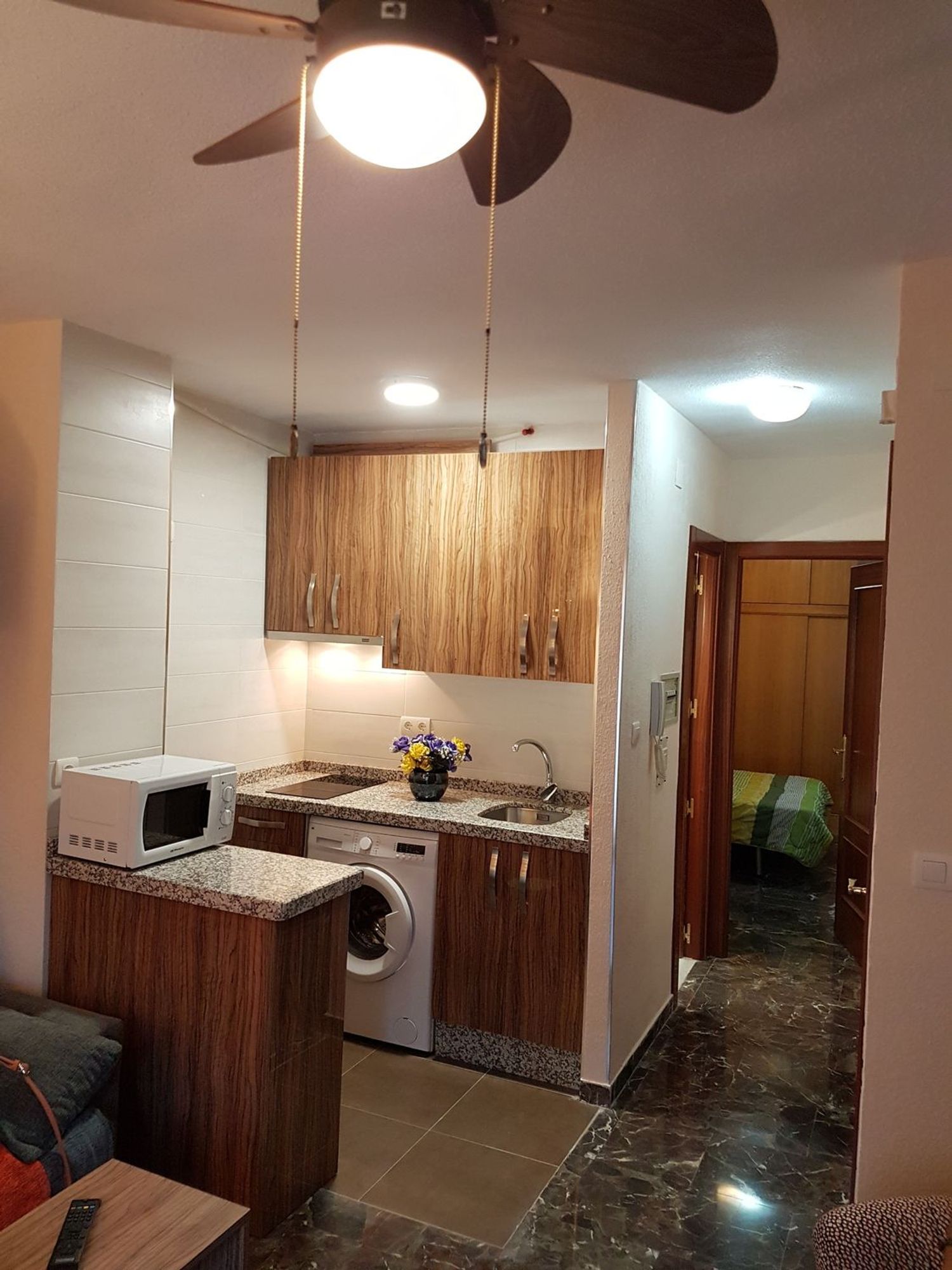 Piso en calle Abén Humeya, 21 - Foto 2