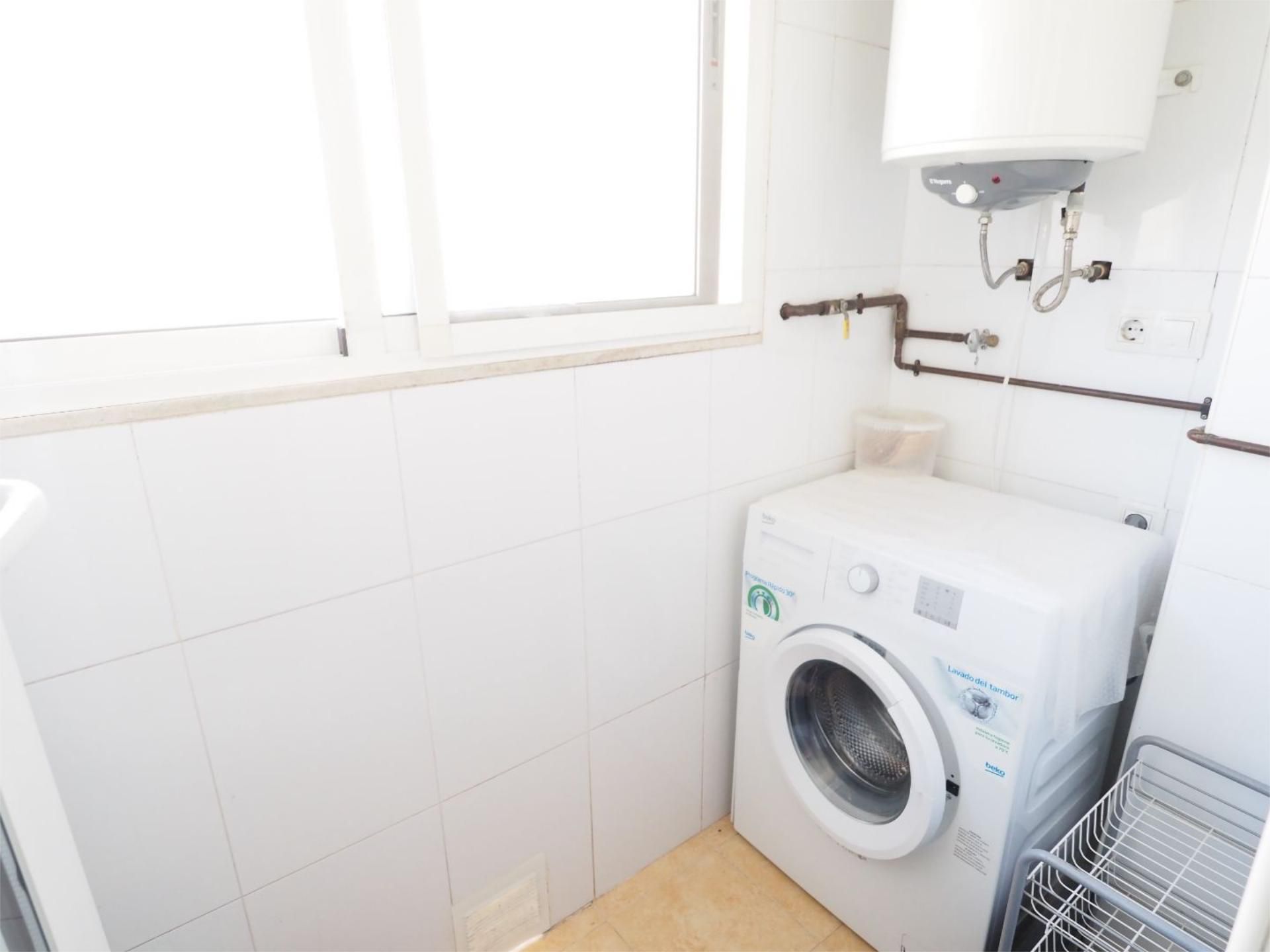 Piso en  Carrer de Costa i Borrás 54 - Foto 15