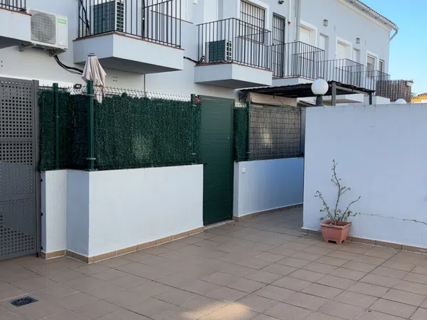 Chalet adosado en Calle Cabo Cope s/n, El Rinconcillo - San José Artesano, El Rinconcillo - San José Artesano - Foto 4