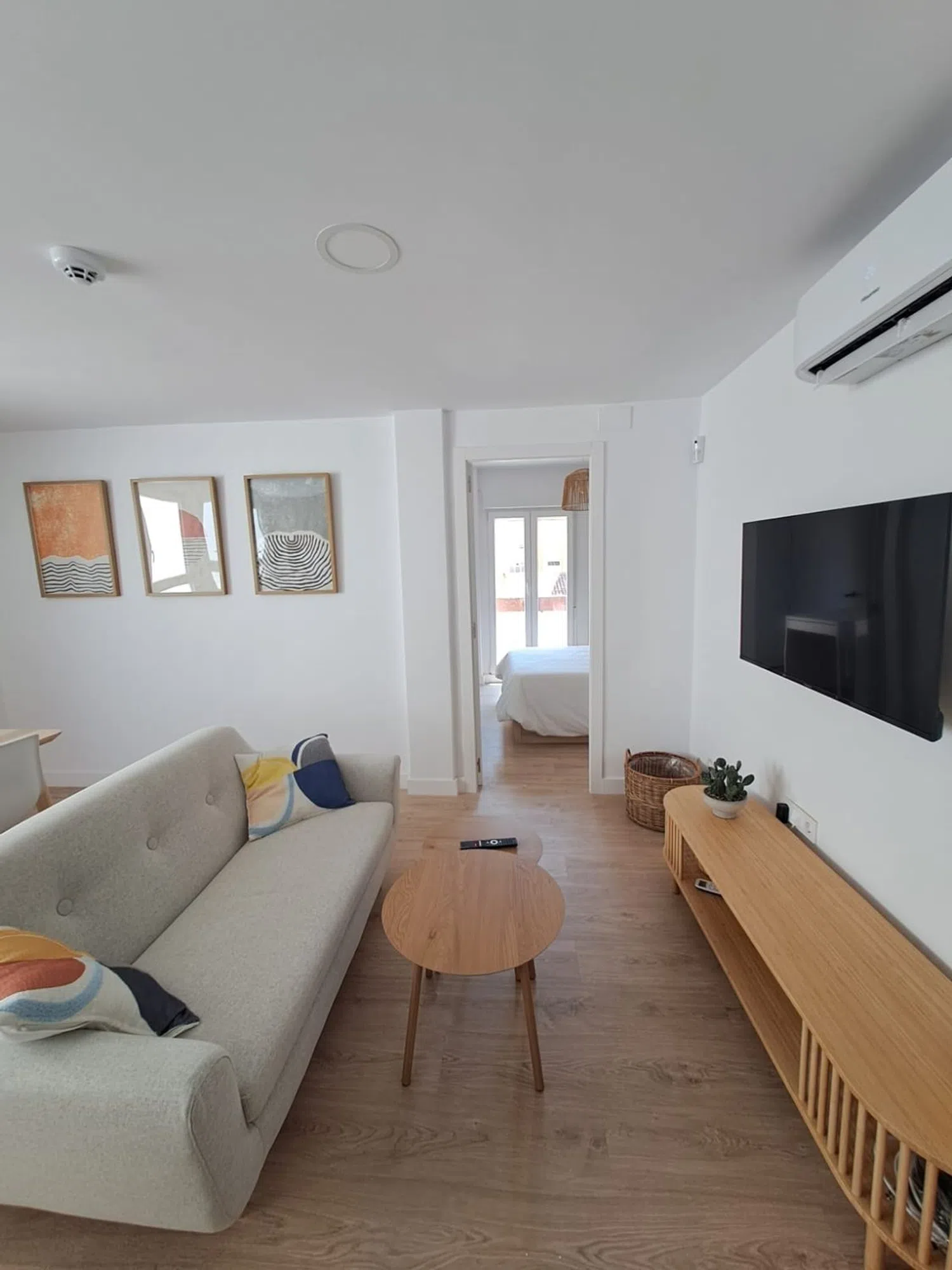 Piso en Conde de Almenara, 5 - Foto 4